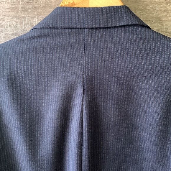 Coppley (38R 42x30) - Picture 8 of 16